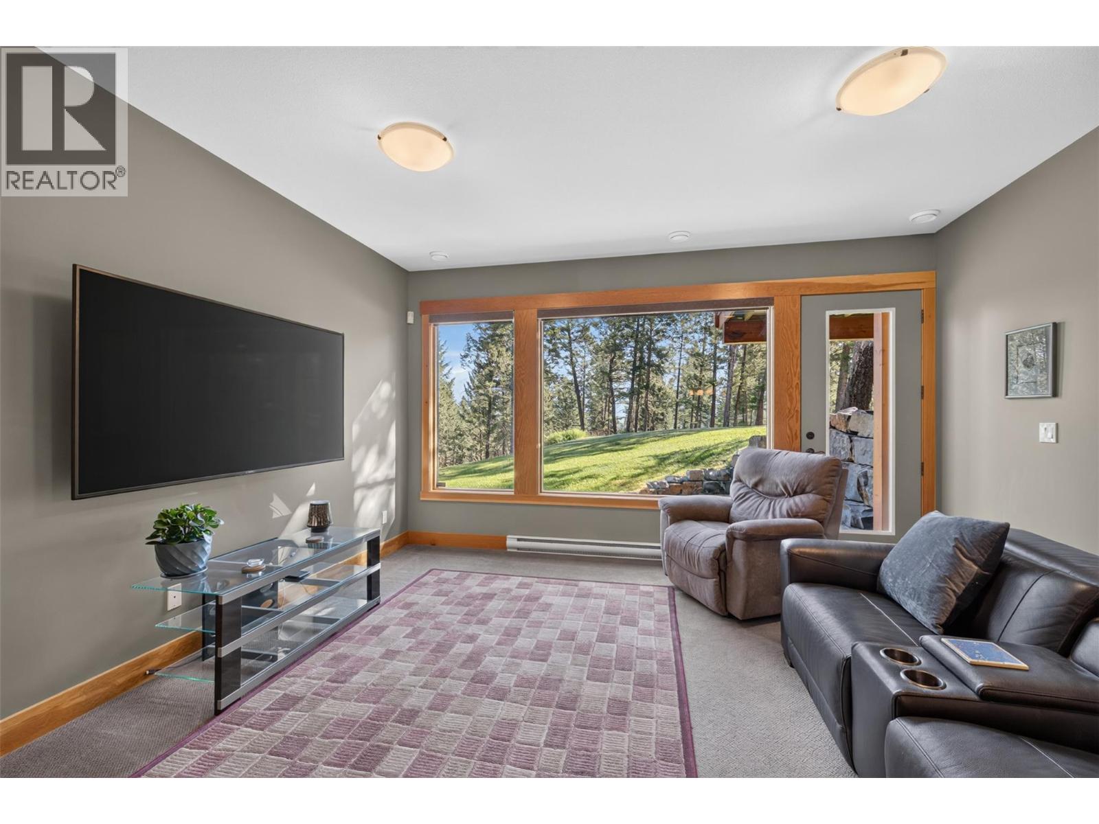 2519 Cobblestone Circle, Invermere