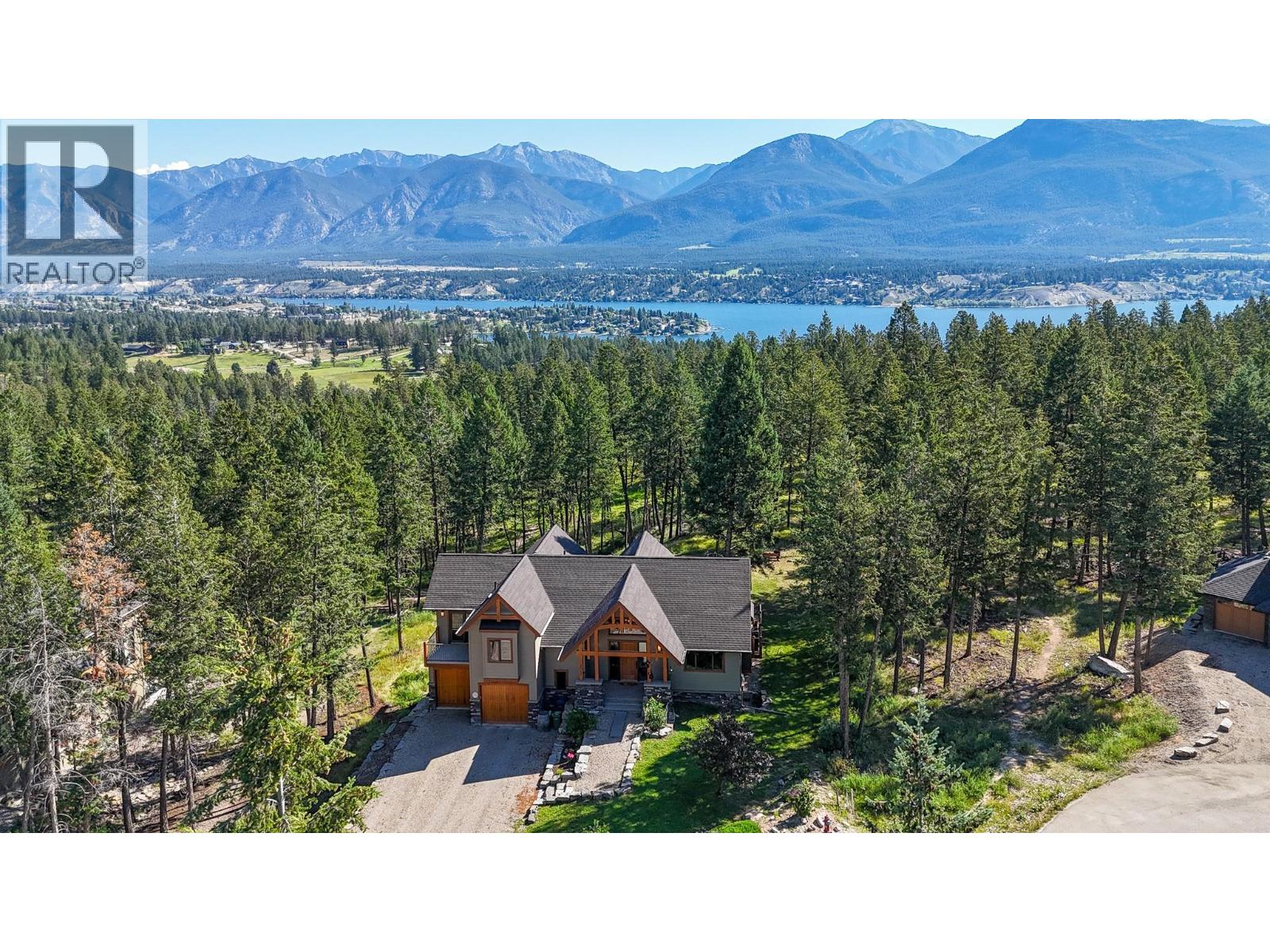 2519 Cobblestone Circle, Invermere