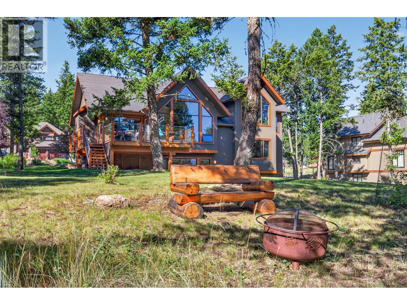 2519 Cobblestone Circle, Invermere