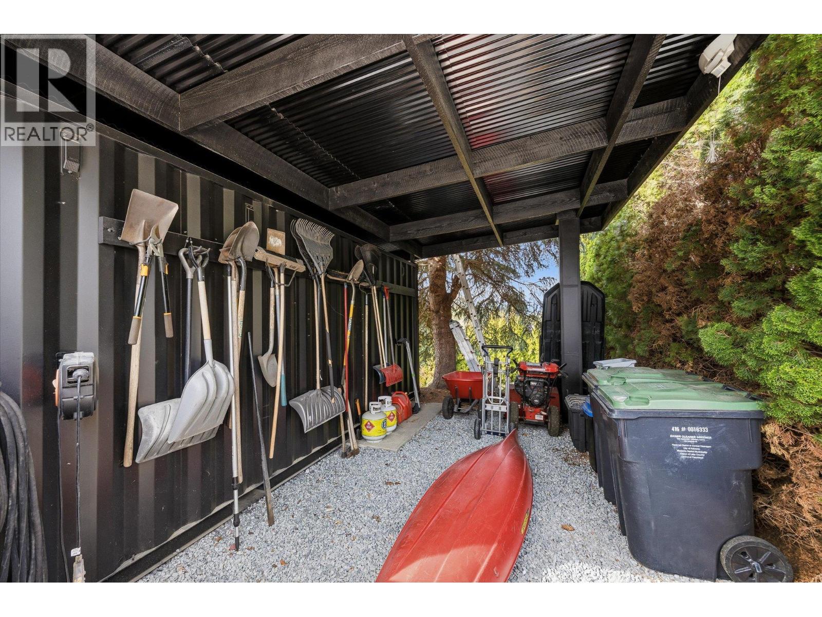 4350 Bedford Lane - 77