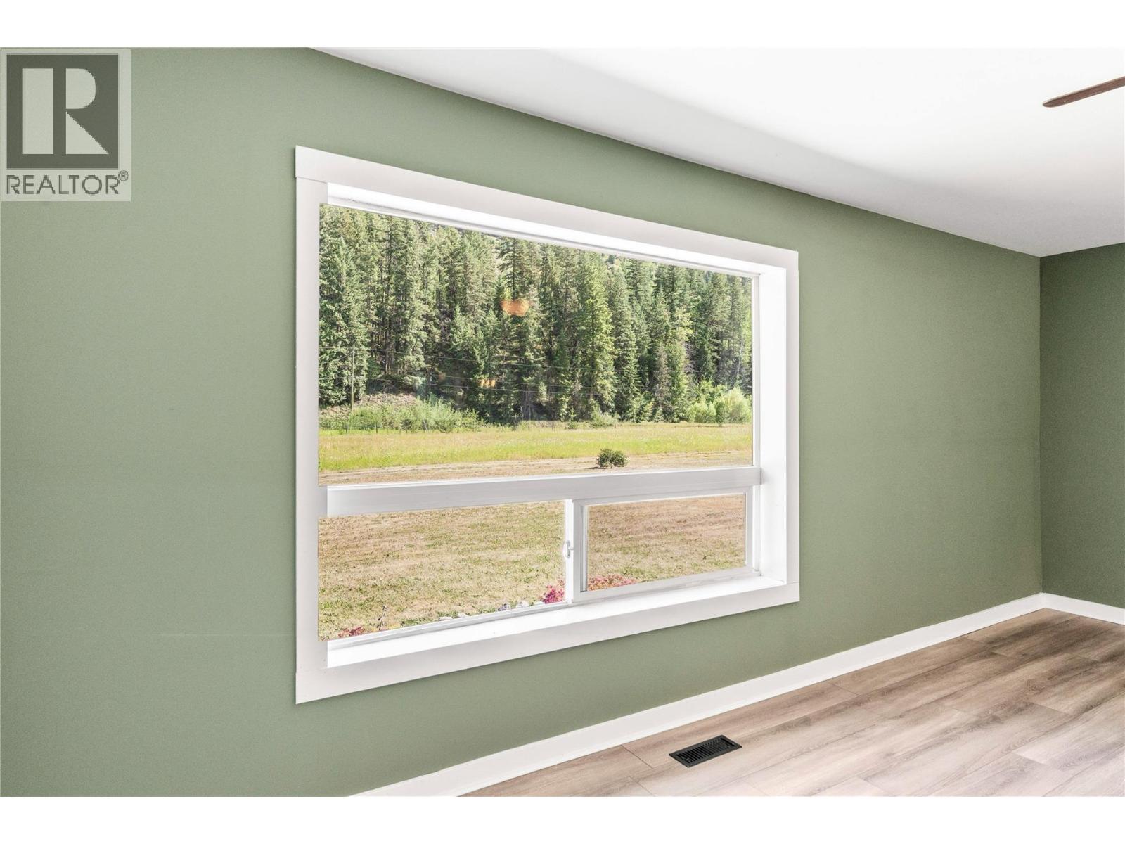 1370 Creighton Valley Road - 22