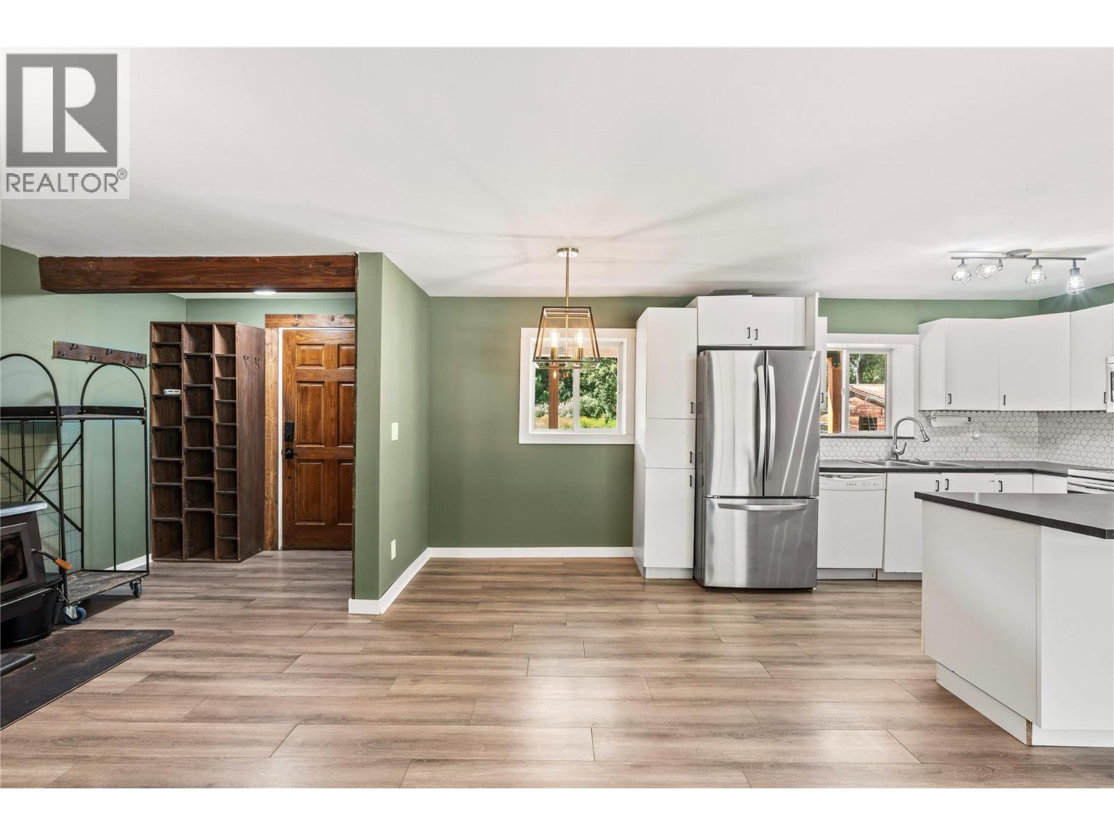 1370 Creighton Valley Road - 18