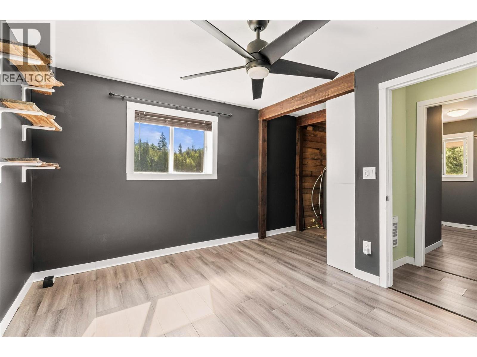1370 Creighton Valley Road - 30