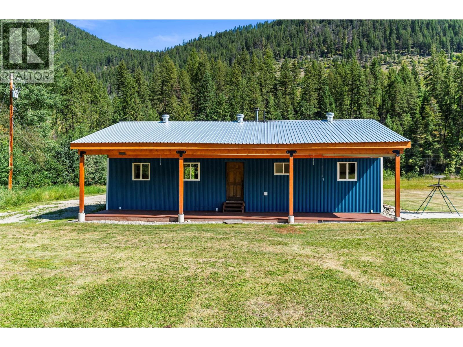 1370 Creighton Valley Road - 10