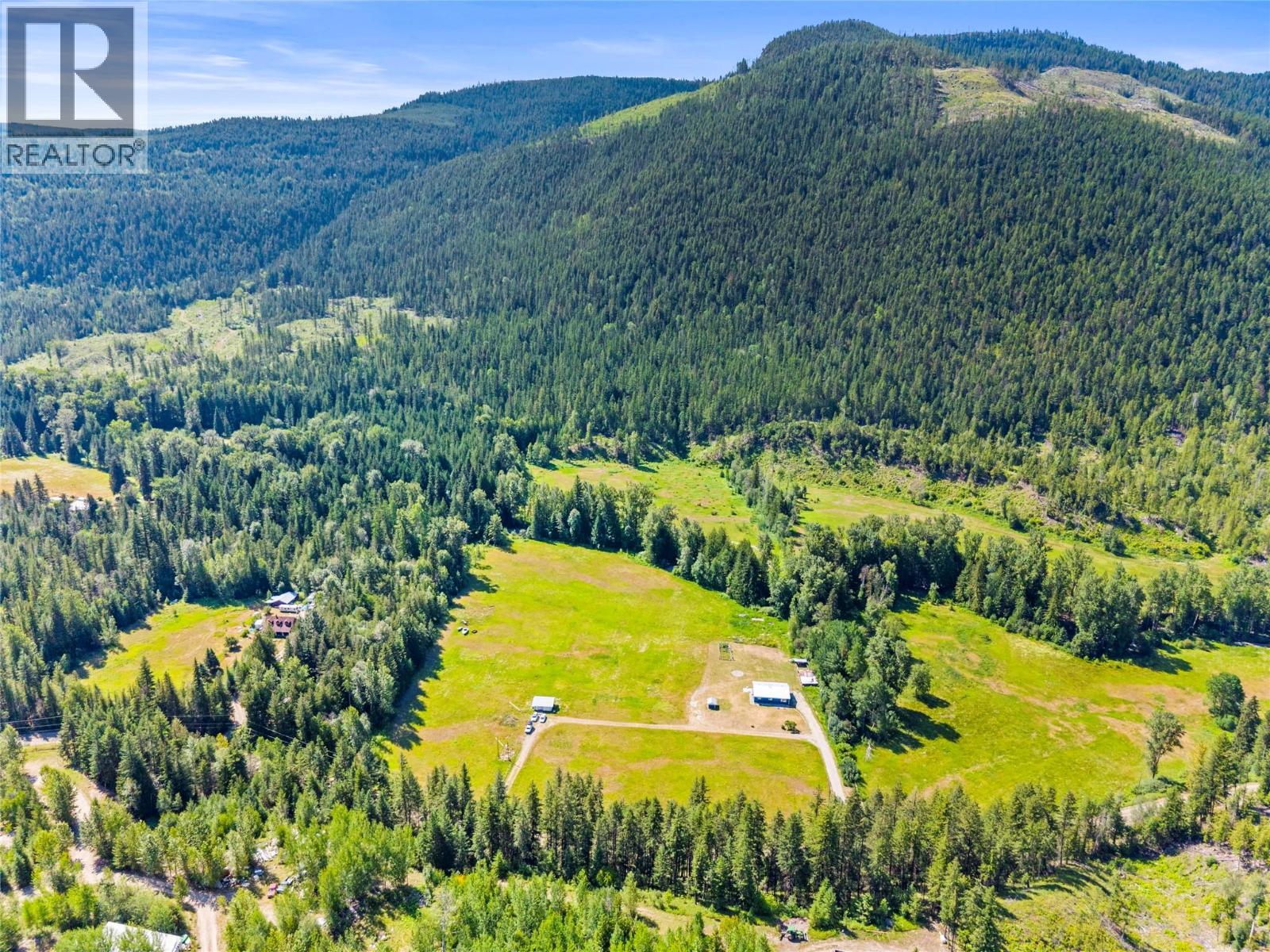 1370 Creighton Valley Road - 70