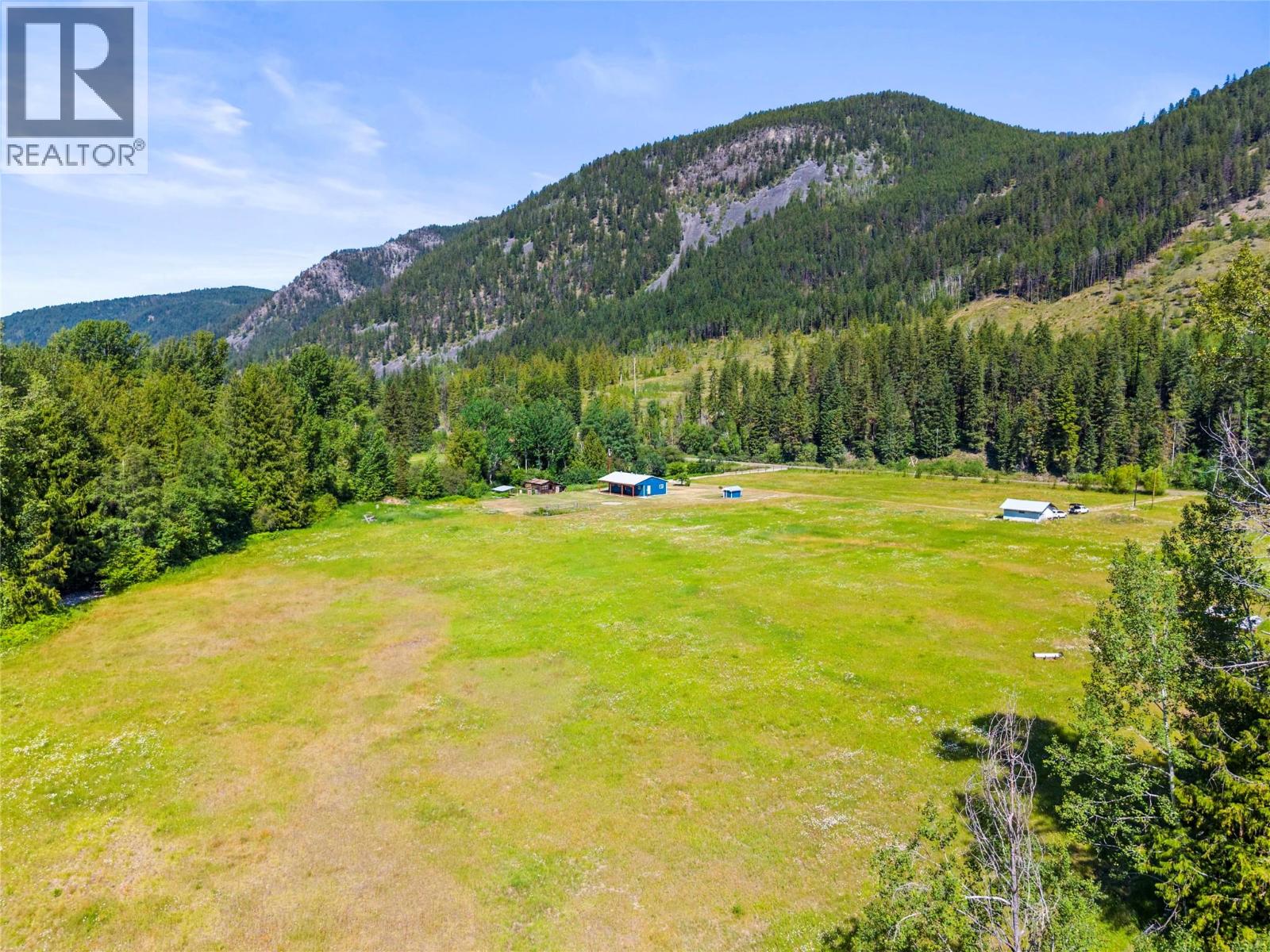 1370 Creighton Valley Road - 80