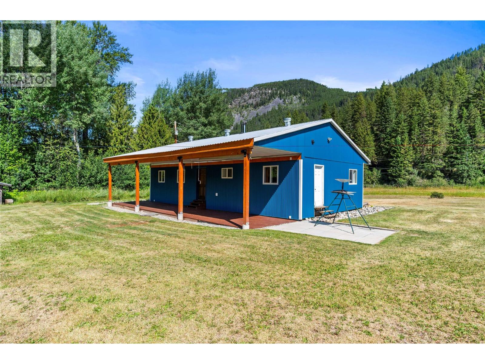 1370 Creighton Valley Road - 9