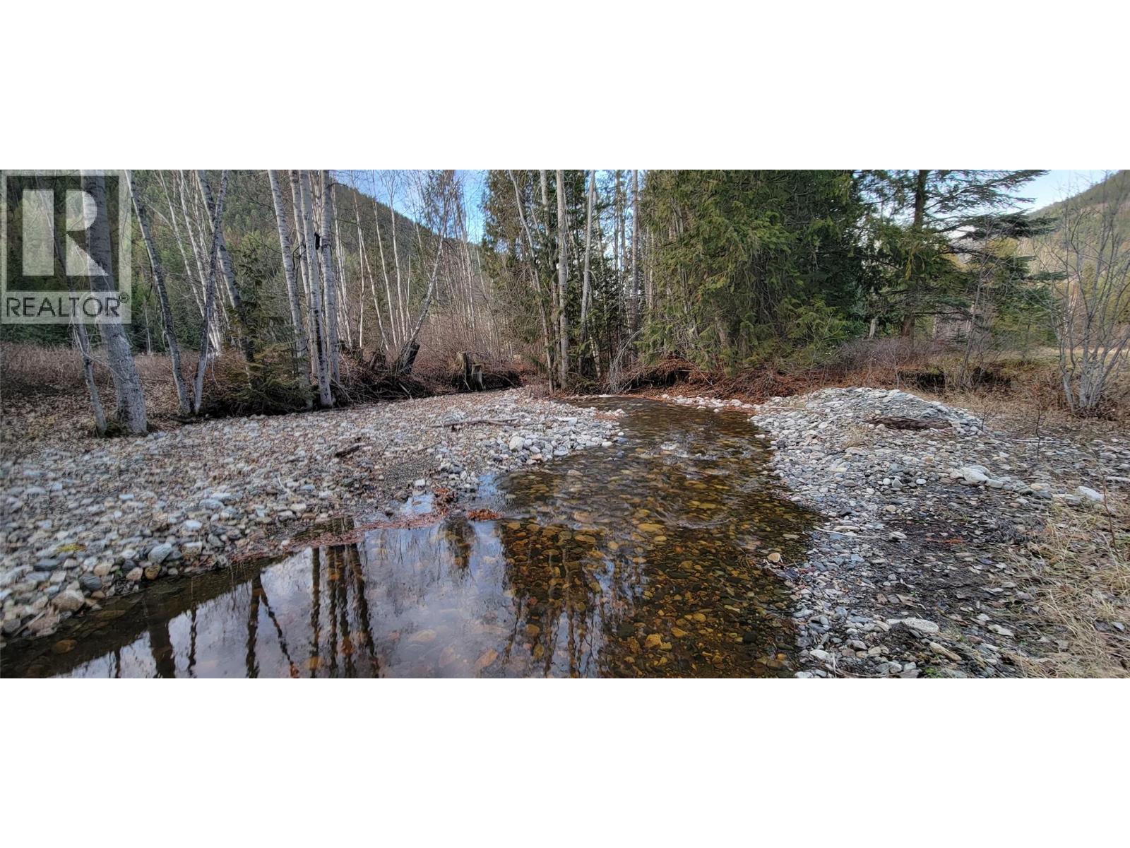1370 Creighton Valley Road - 62