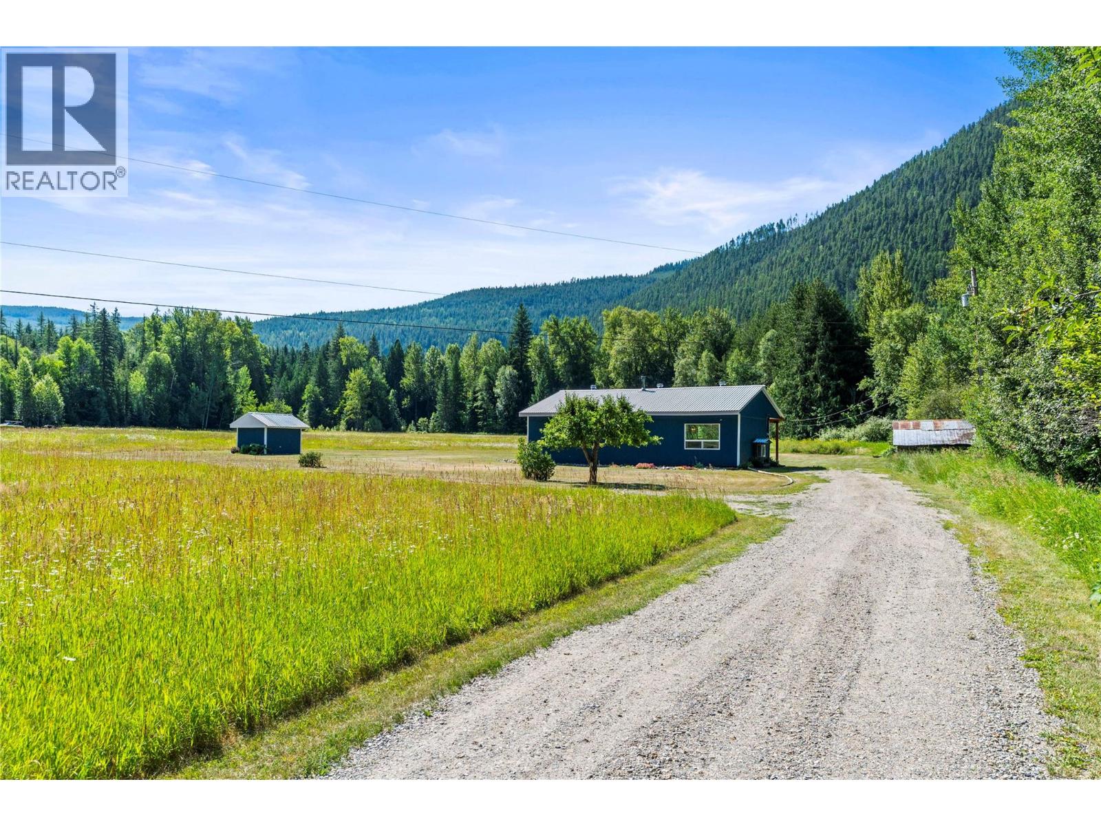 1370 Creighton Valley Road - 6