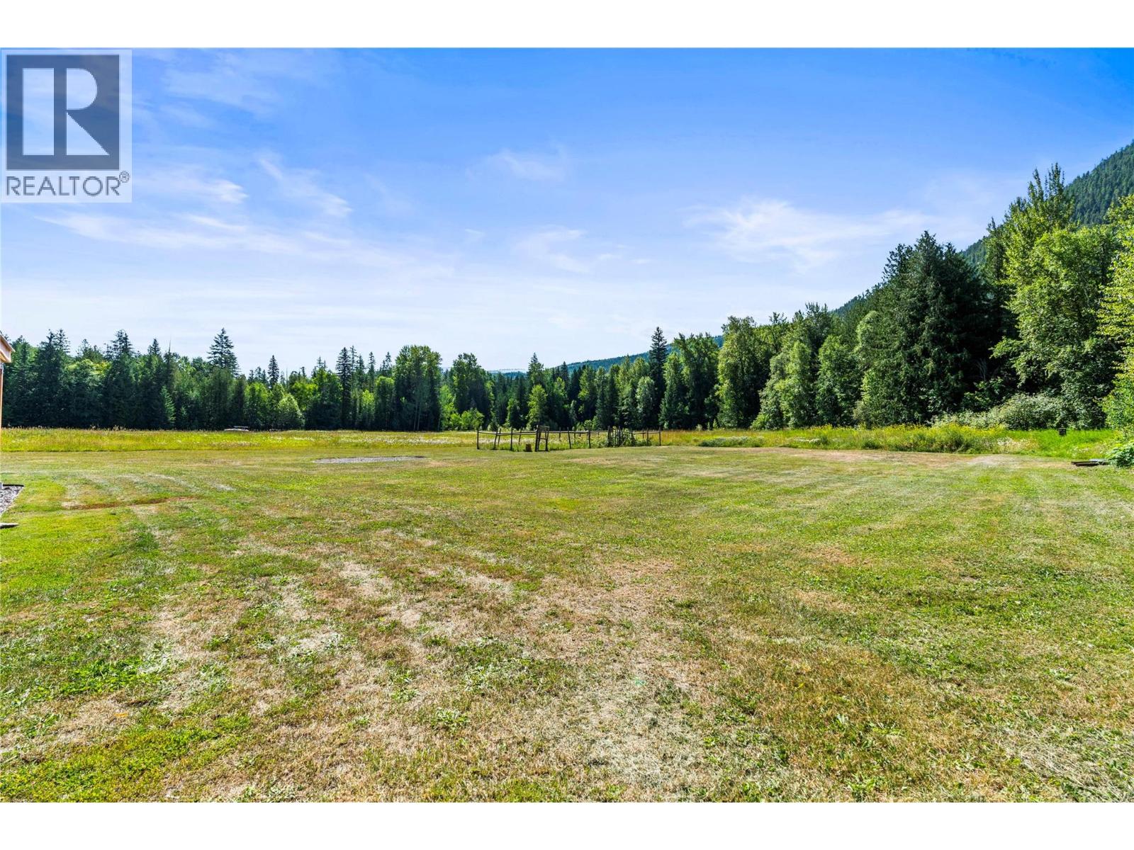 1370 Creighton Valley Road - 58