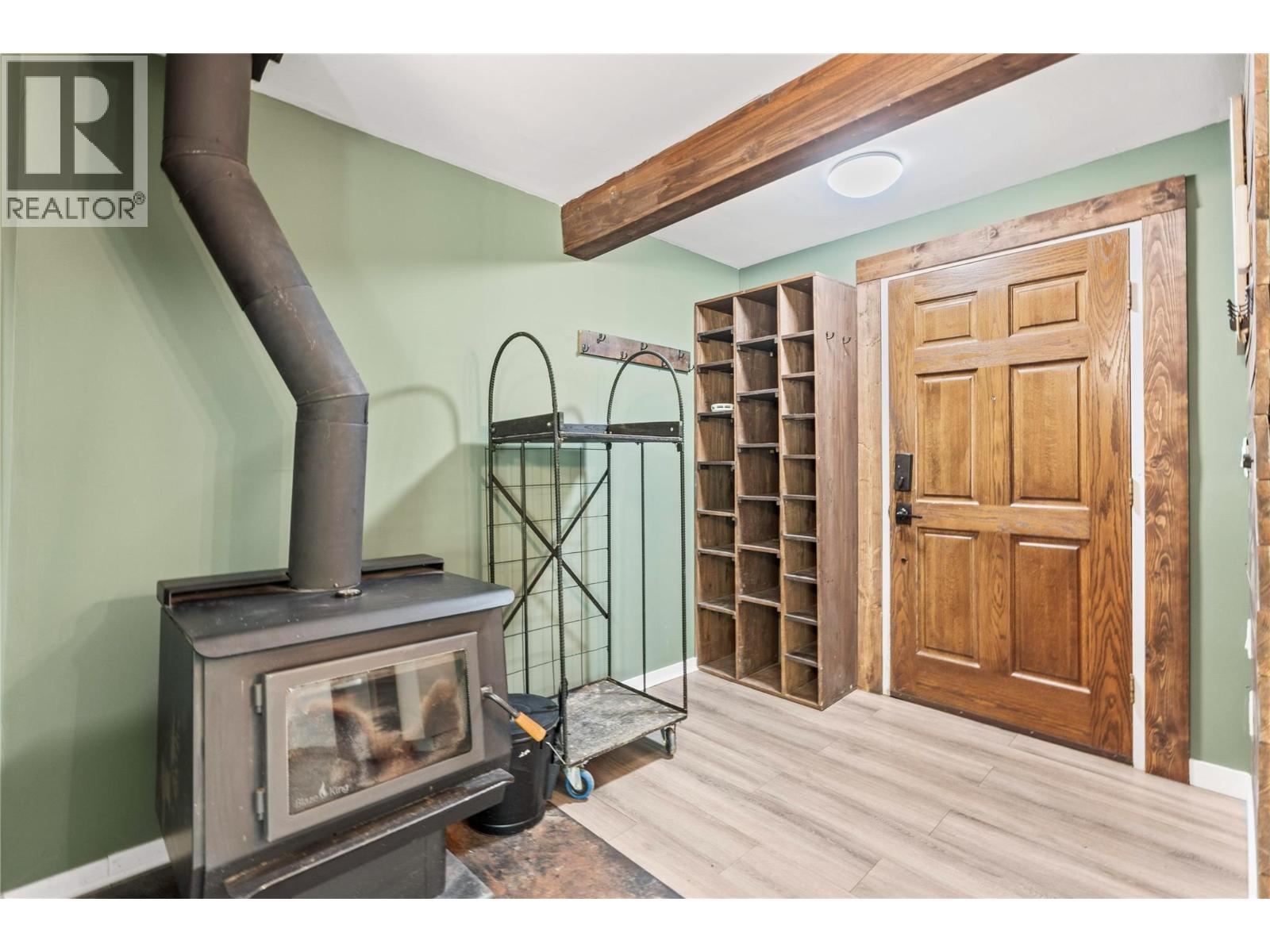 1370 Creighton Valley Road - 13