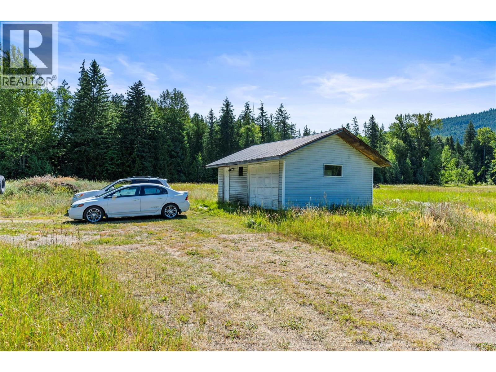 1370 Creighton Valley Road - 69