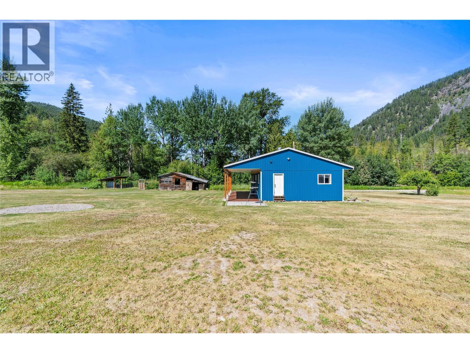 1370 Creighton Valley Road - 50