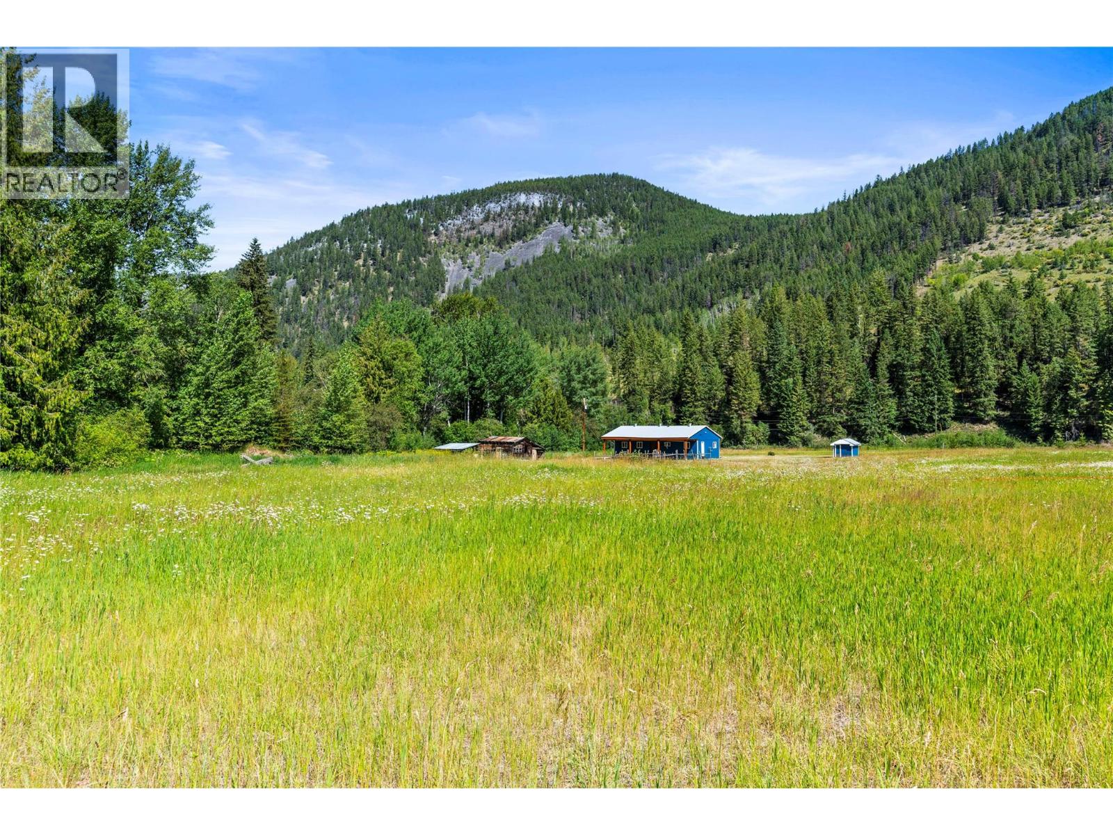 1370 Creighton Valley Road - 67