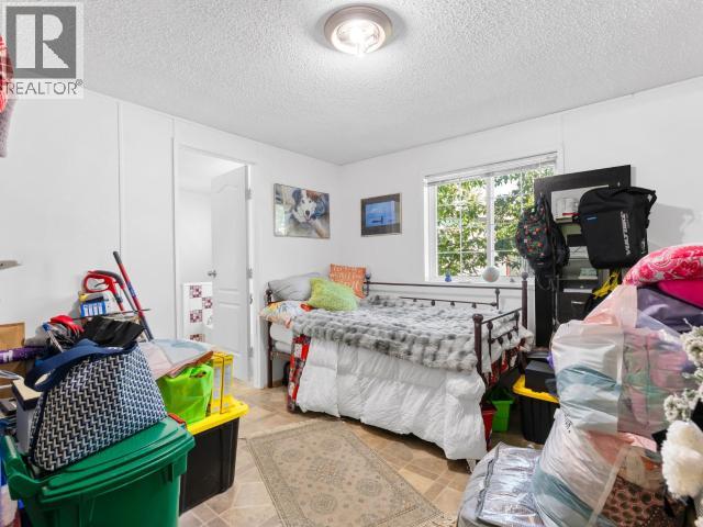 513-989 RANGE ROAD - 13
