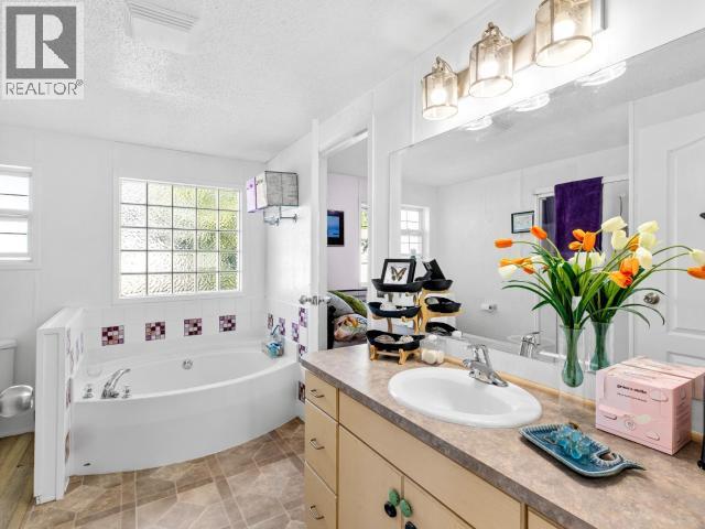 513-989 RANGE ROAD - 14