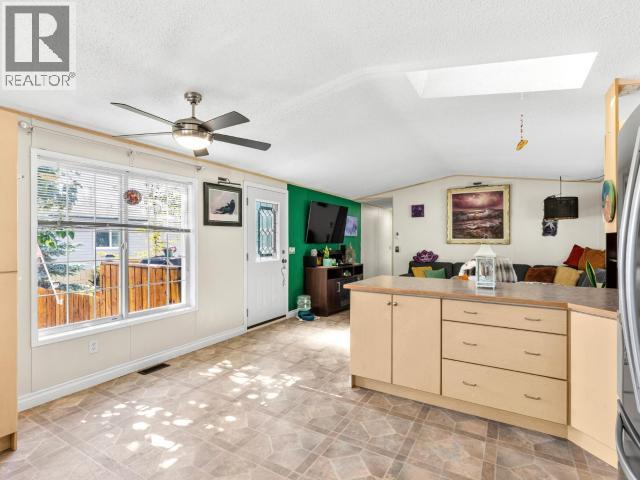 513-989 RANGE ROAD - 8