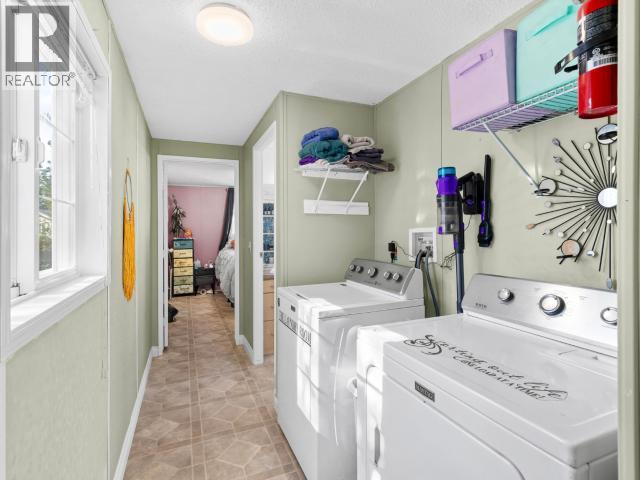 513-989 RANGE ROAD - 9