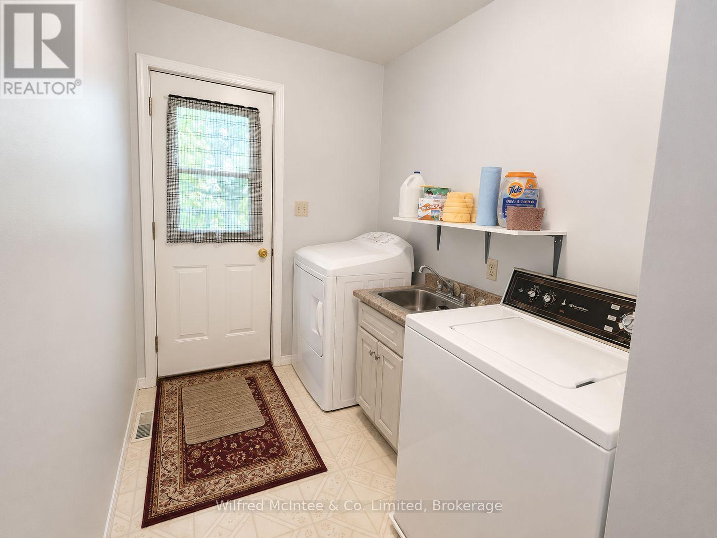 359 BURGESS STREET - 13