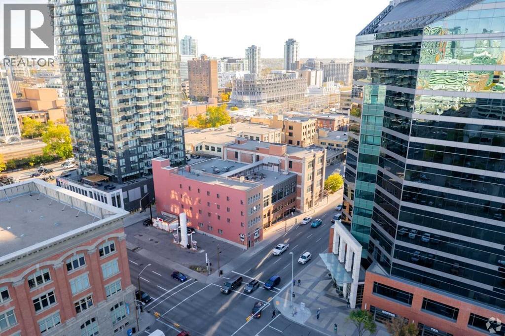206 11 Avenue SE, Calgary — photo 2