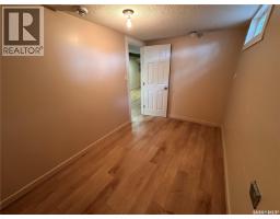 1106 10th Avenue E, Regina, SK S4N0J2 Photo 16