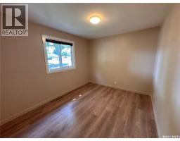 1106 10th Avenue E, Regina, SK S4N0J2 Photo 10
