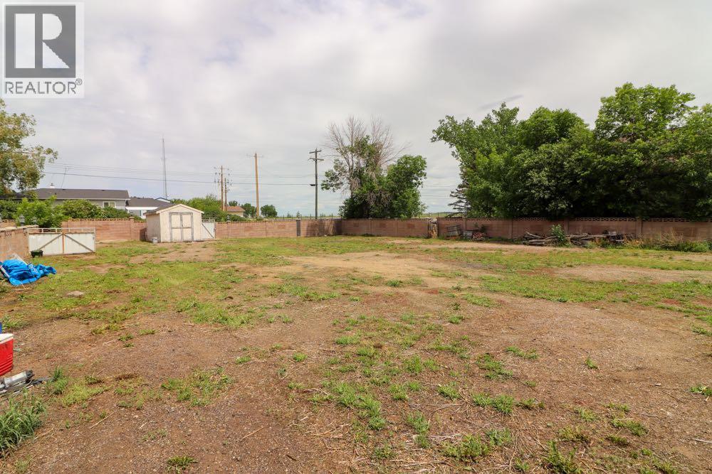 209 2 Avenue - 4