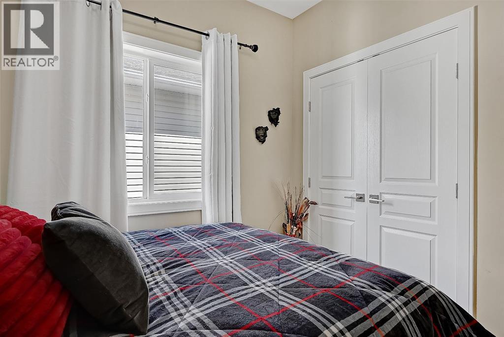 9513 88 Street - 15