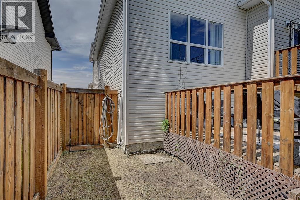 9513 88 Street - 28