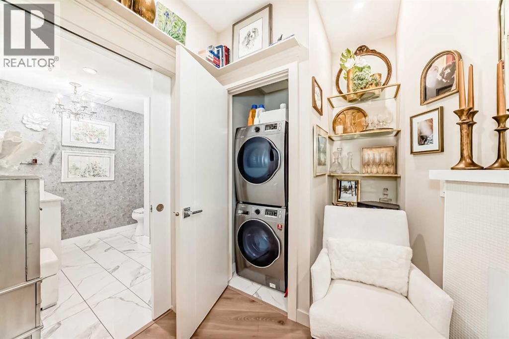 #208 383 Smith Street NW - 22