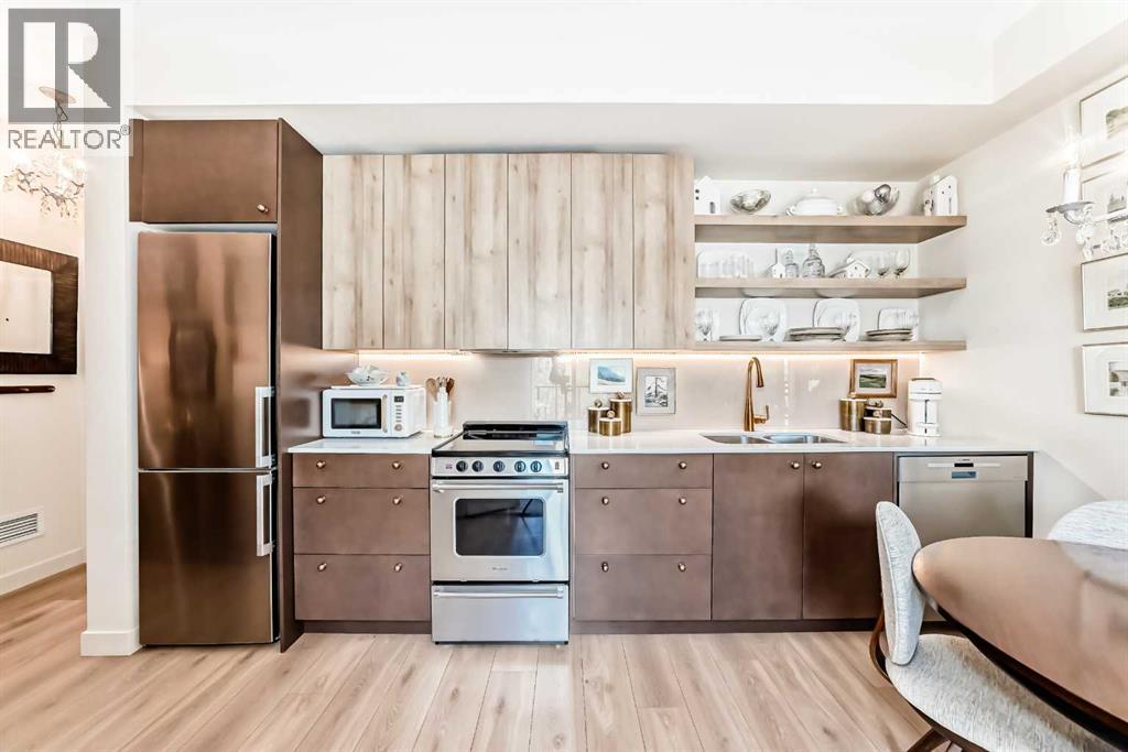 #208 383 Smith Street NW - 5