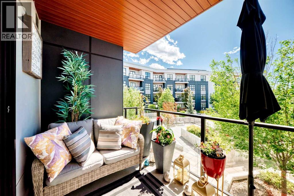 #208 383 Smith Street NW - 11