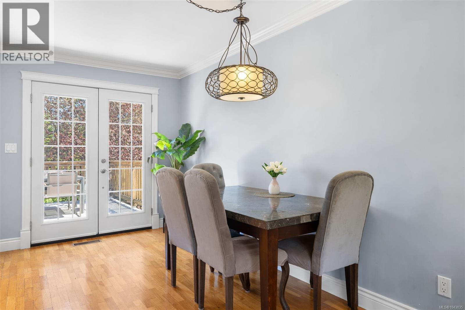 4147 Hawkes Ave - 14