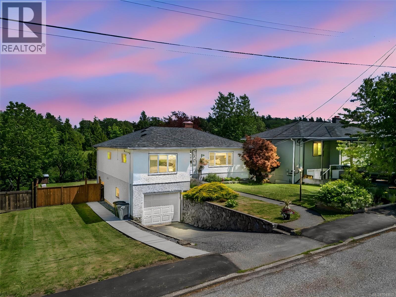 4147 Hawkes Ave - 29