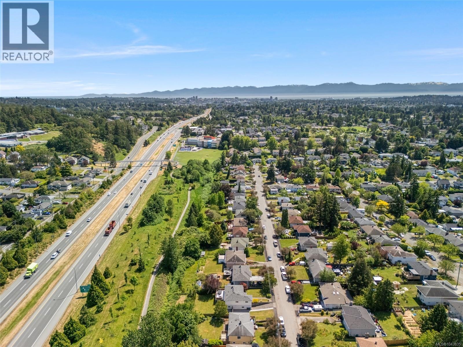 4147 Hawkes Ave - 31