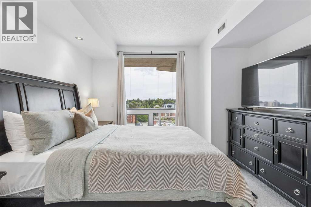 #1103 817 15 Avenue SW - 18