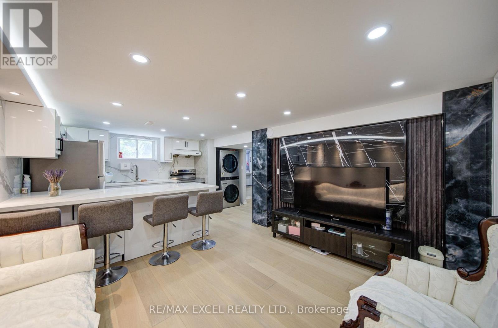 39 KILMARNOCK AVENUE - Image 36