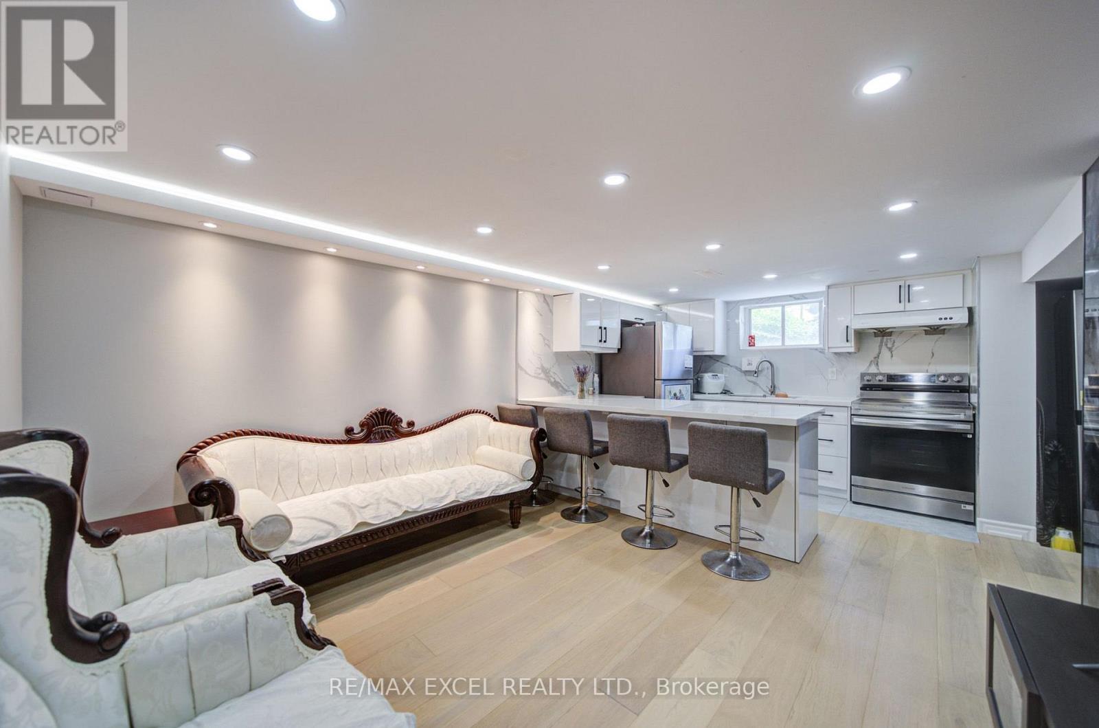 39 KILMARNOCK AVENUE - Image 37