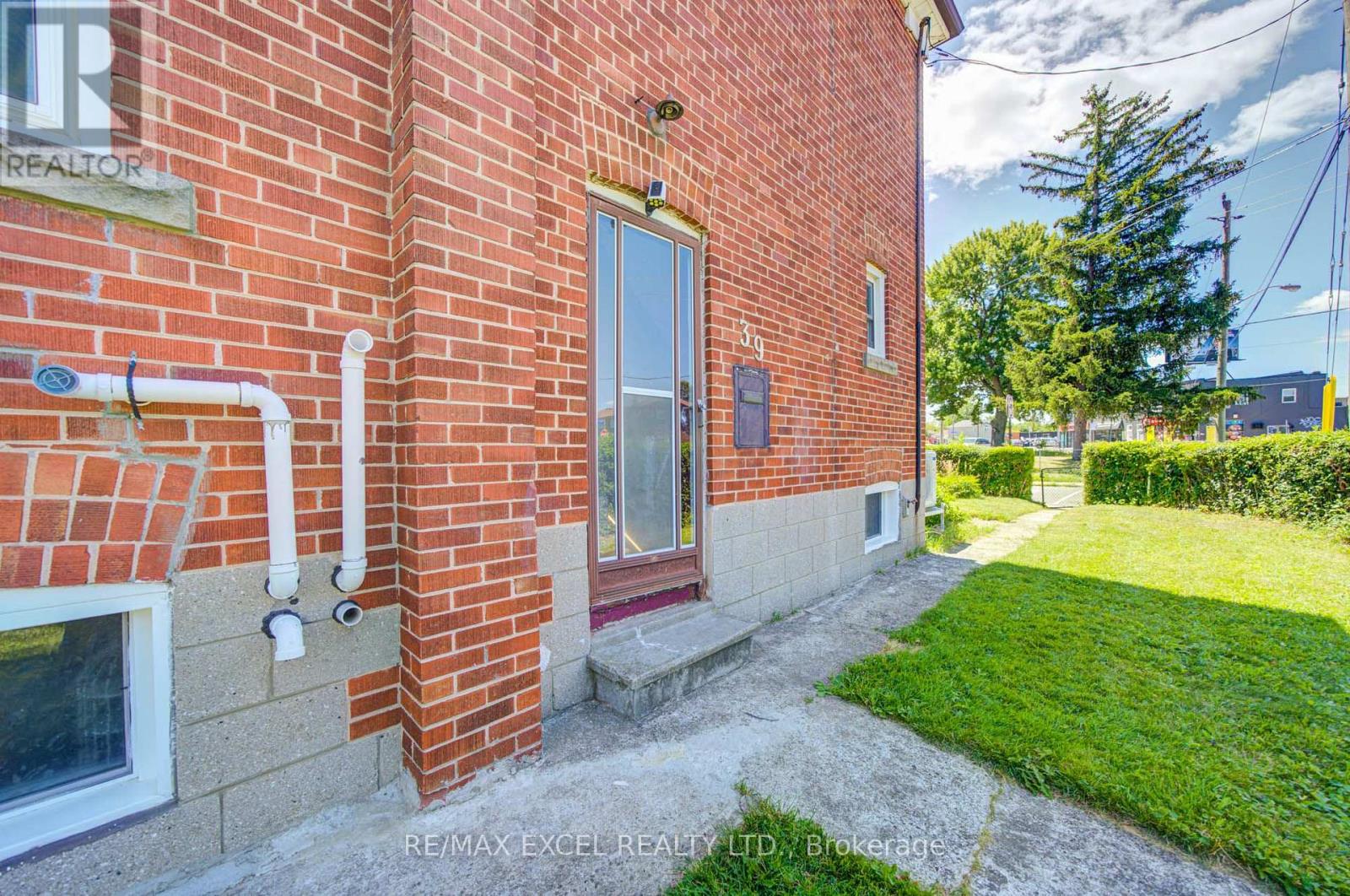 39 KILMARNOCK AVENUE - Image 43