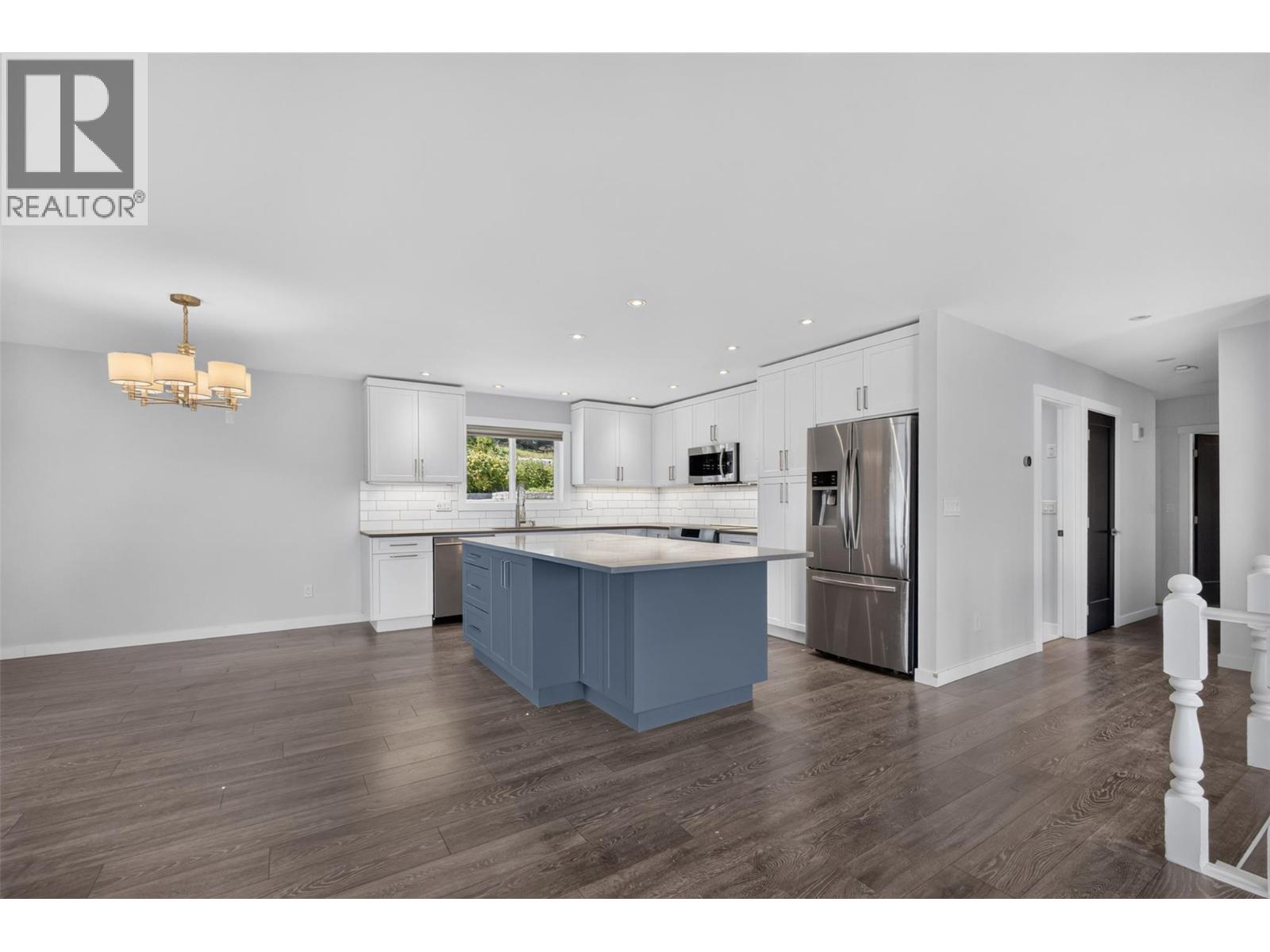 3752 Glenway Road - 7
