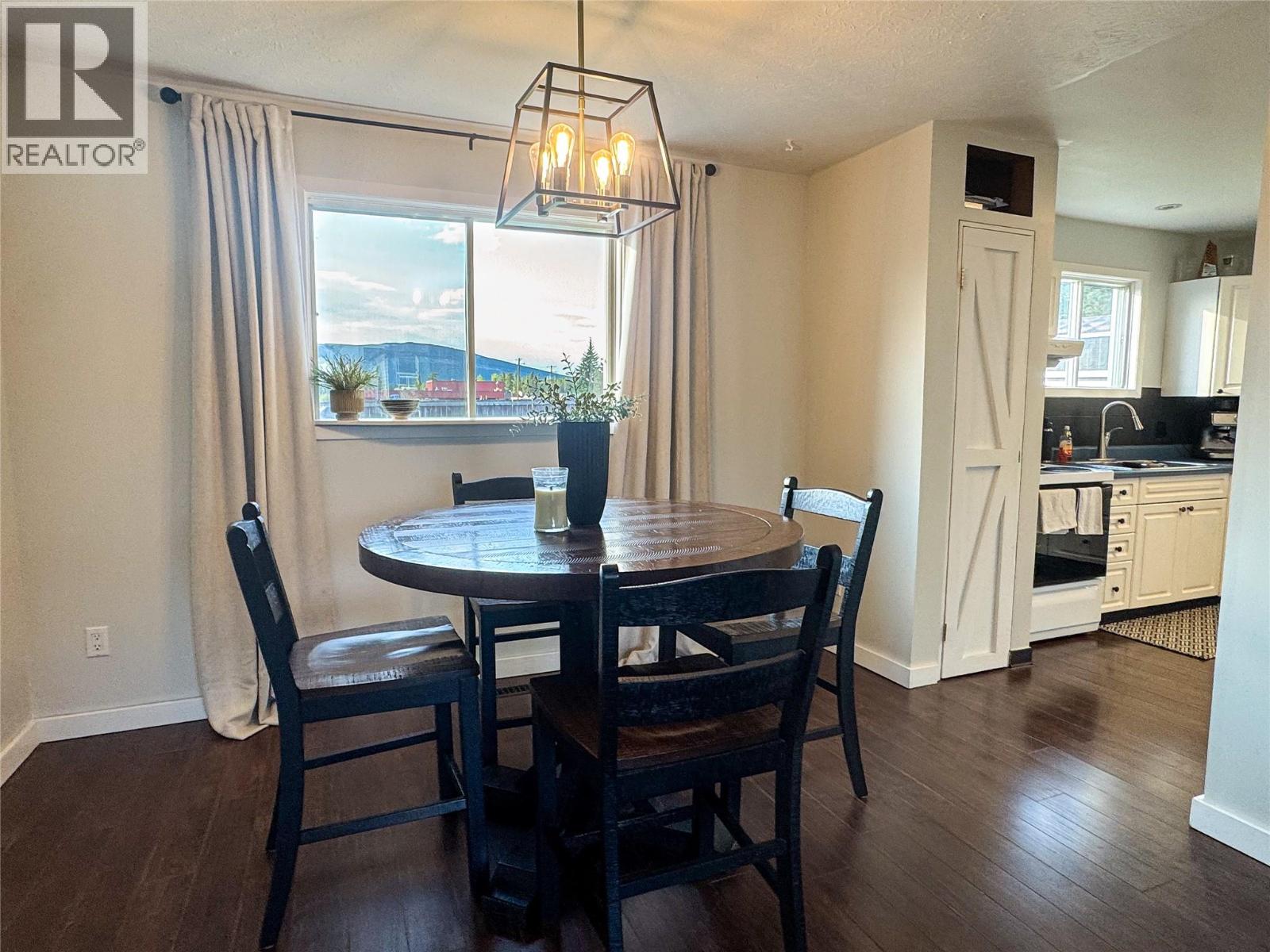 175 VALLEYVIEW Crescent - 5