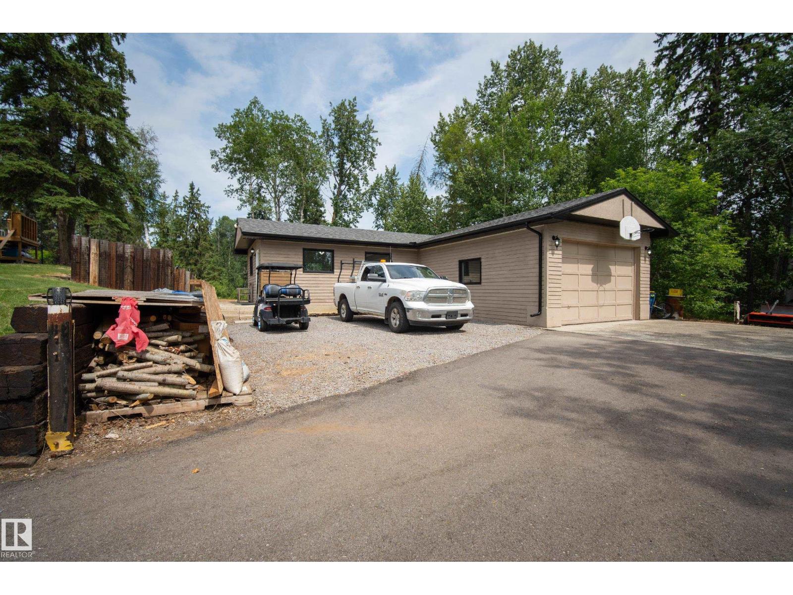 #16 51511 RGE ROAD 264 - 10