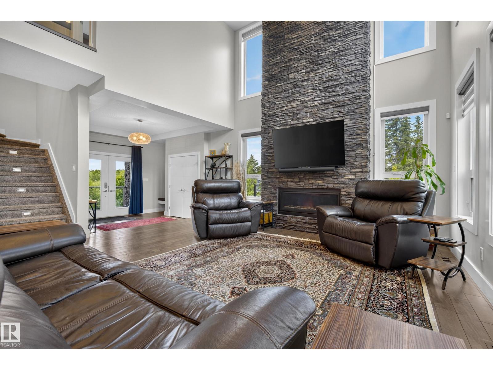 #16 51511 RGE ROAD 264 - 22