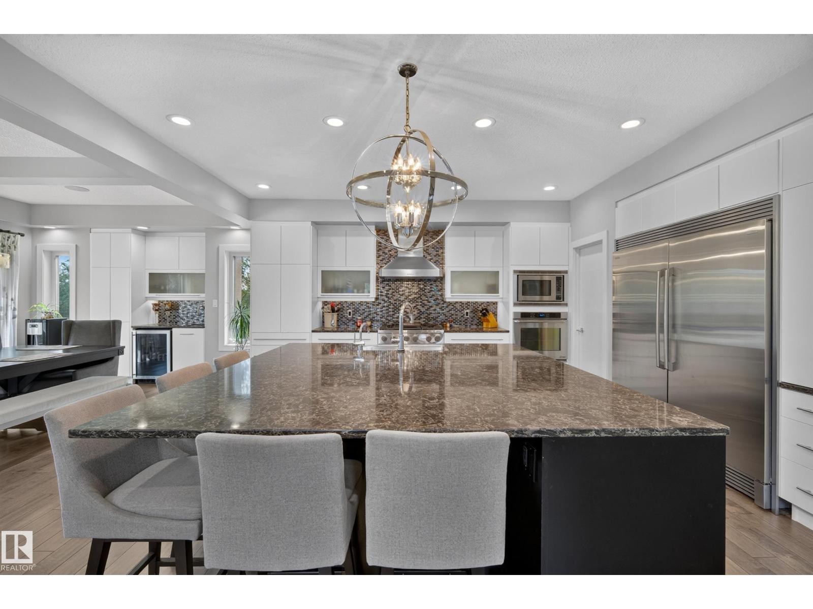 #16 51511 RGE ROAD 264 - 24