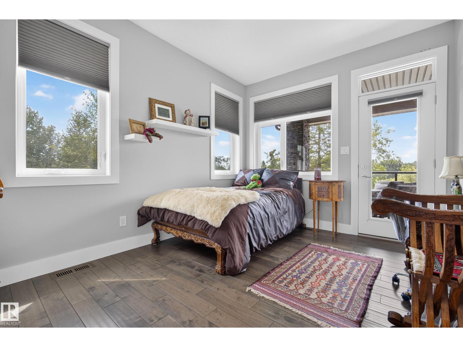 #16 51511 RGE ROAD 264 - 37