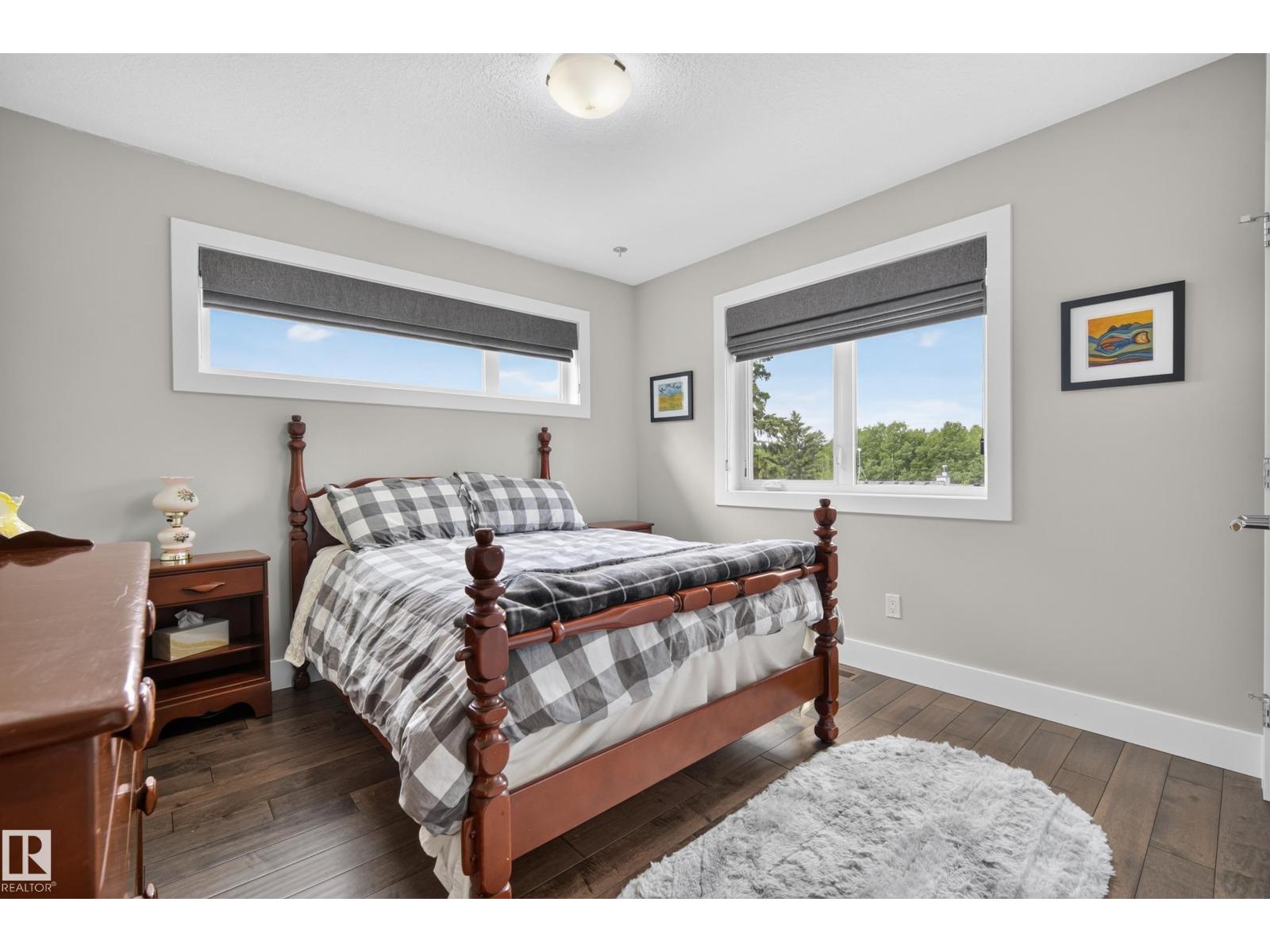 #16 51511 RGE ROAD 264 - 60