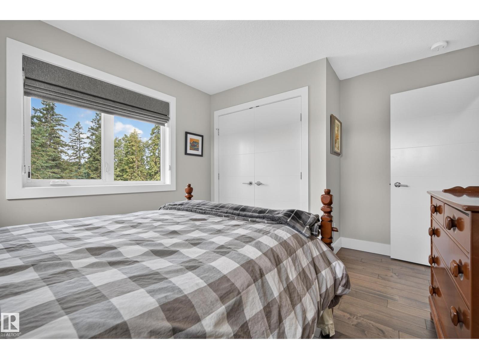 #16 51511 RGE ROAD 264 - 61