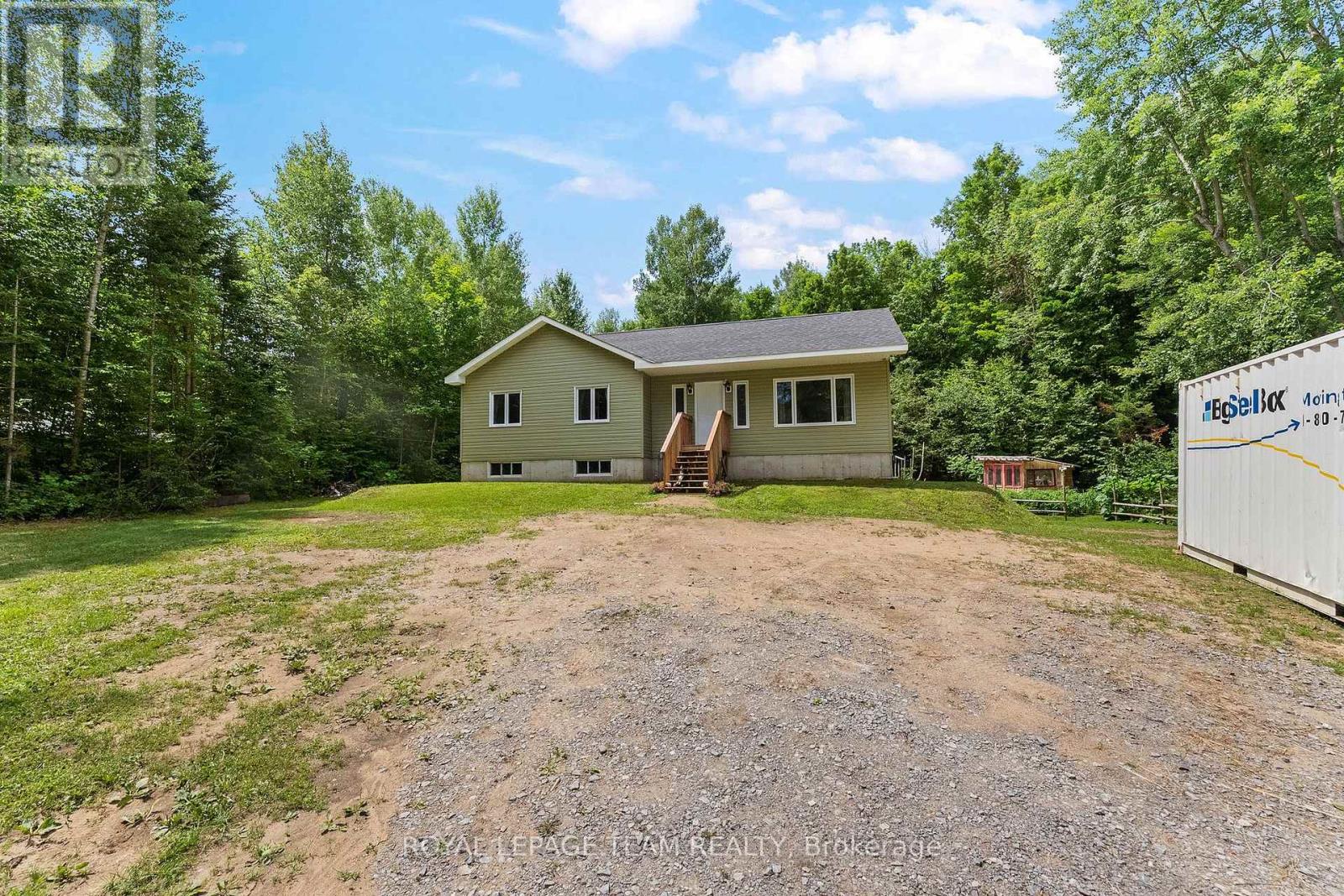 405 CALVIN ROAD - 1