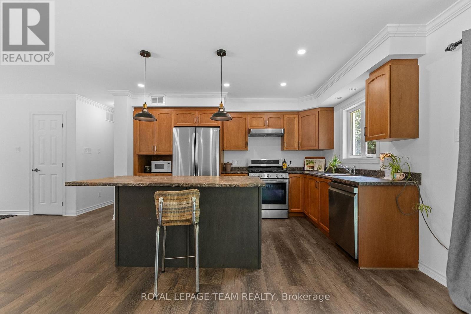 405 CALVIN ROAD - Image 13