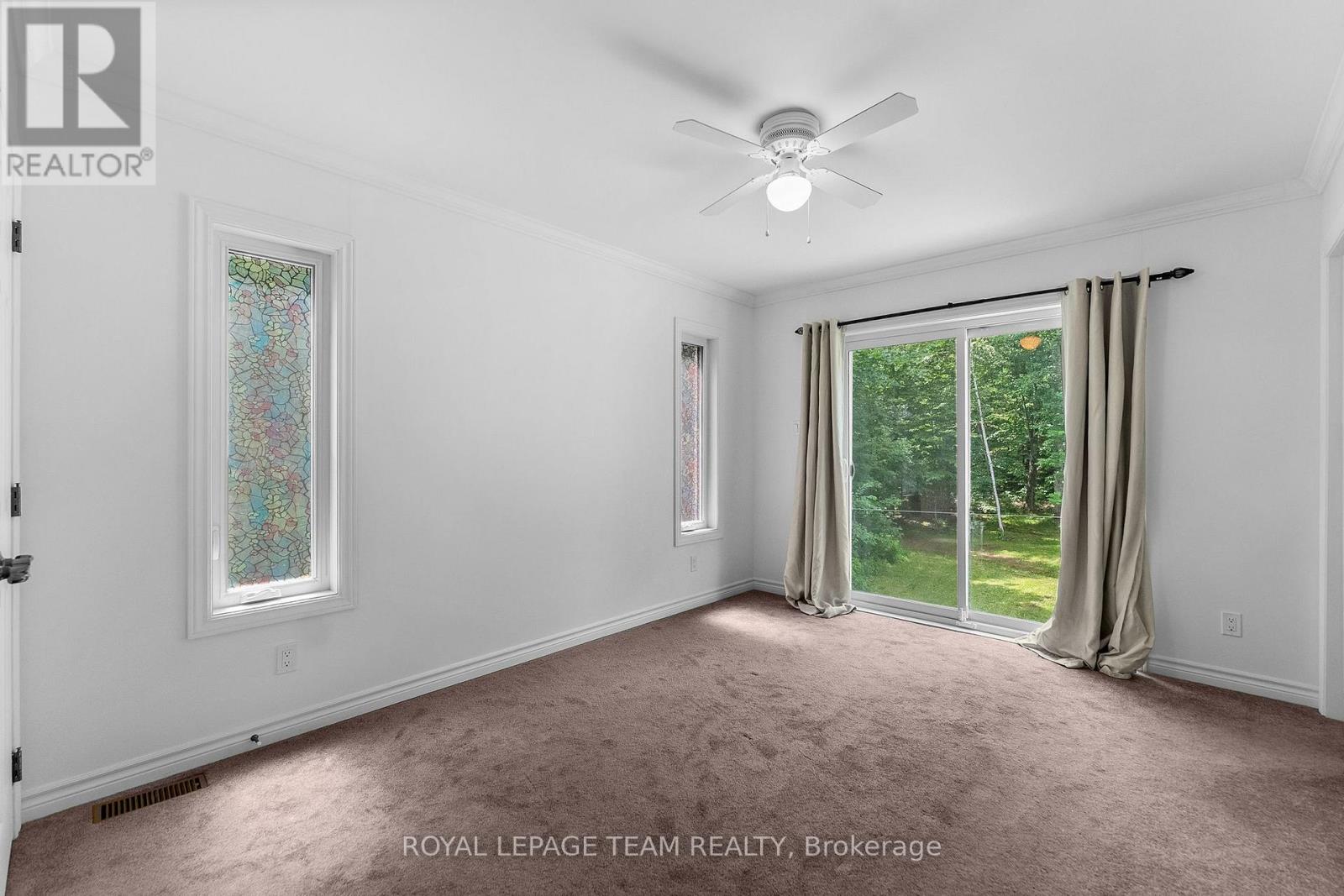 405 CALVIN ROAD - Image 16